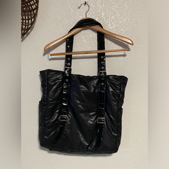 Large Black Puffer Nylon Padded Tote Handbag - Picture 2 of 13